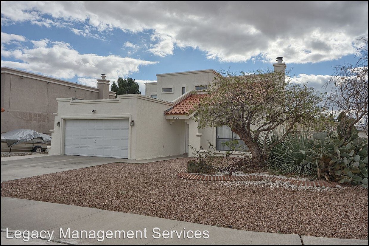 Primary Photo - 4400 Loma de Brisas Dr