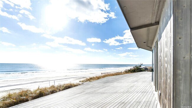 Building Photo - 222 Dune Rd
