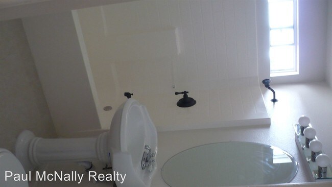 Foto del edificio - 3 br, 2 bath House - 1367 5th Street