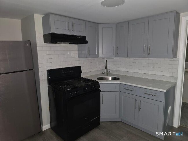 Foto del edificio - 103 Catherine Ave