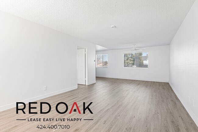 Foto del edificio - 13325 Heacock St