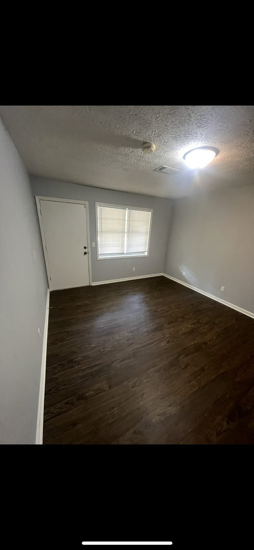 Foto del edificio - 3 Bed 1 Bath House