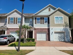 Building Photo - 1039 Taramundi Dr