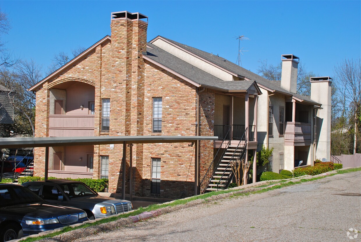 6760 Eastridge Dr, Dallas, TX 75231 Apartments in Dallas, TX