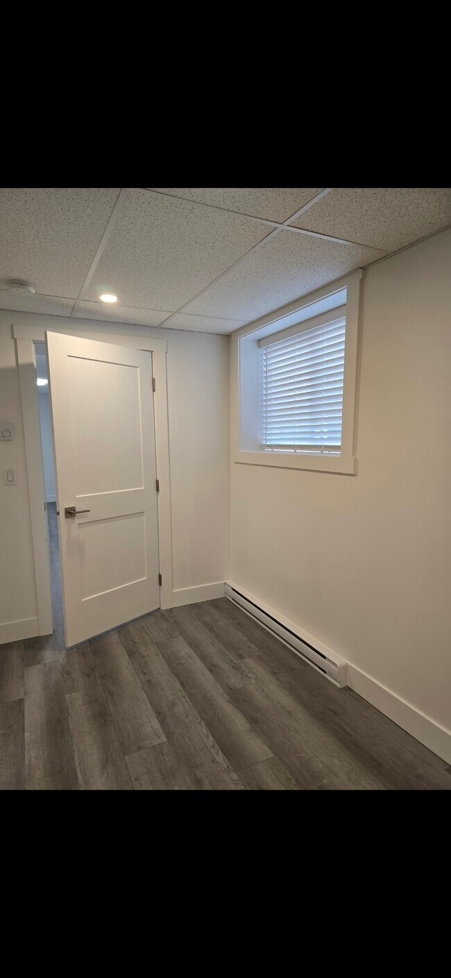 Photo du bâtiment - 45595 Spruce Dr