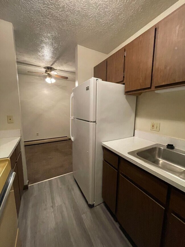 Foto del edificio - One bedroom one bathroom apartment for rent