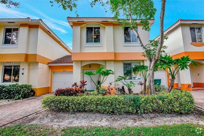 Building Photo - 6543 Hidden Cove Dr