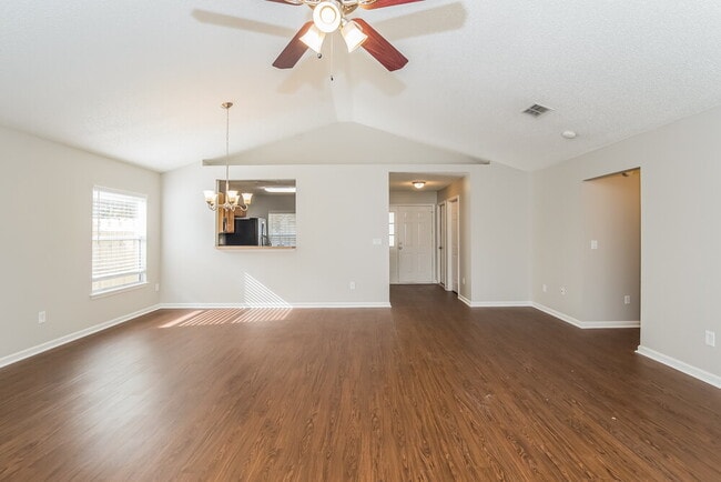 Building Photo - 847 Timberjack Ct