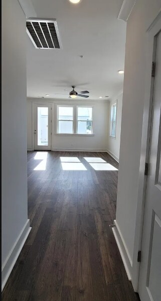 Foto del edificio - 408 Ringo Ln