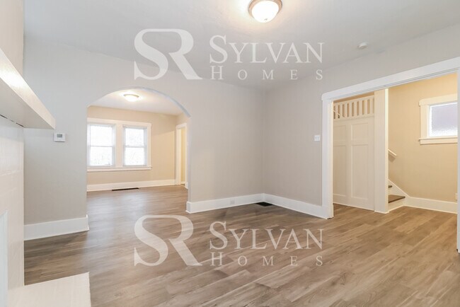 Photo - Welcome home to this lovely 3 bedroom, 1 b...