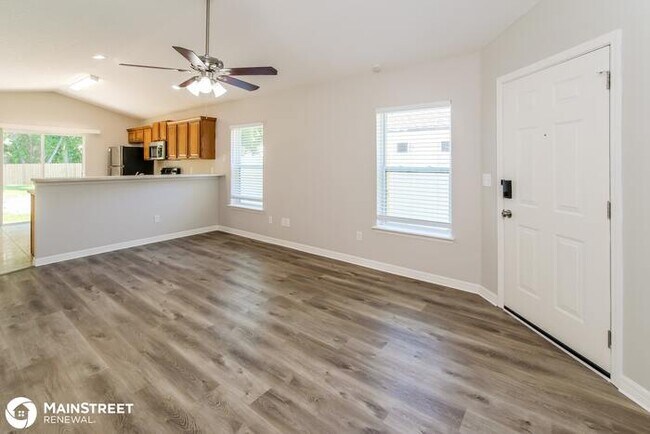 Building Photo - 2872 N 9th St, ST AUGUSTINE, FL 32084