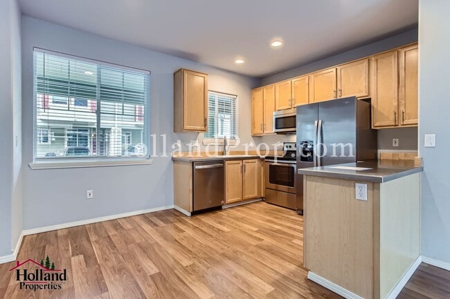 Foto del edificio - Charming 3-Bedroom Home in Prime Hillsboro...