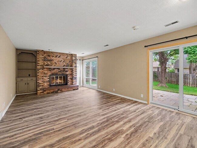 Foto del edificio - 15454 Hamilton St