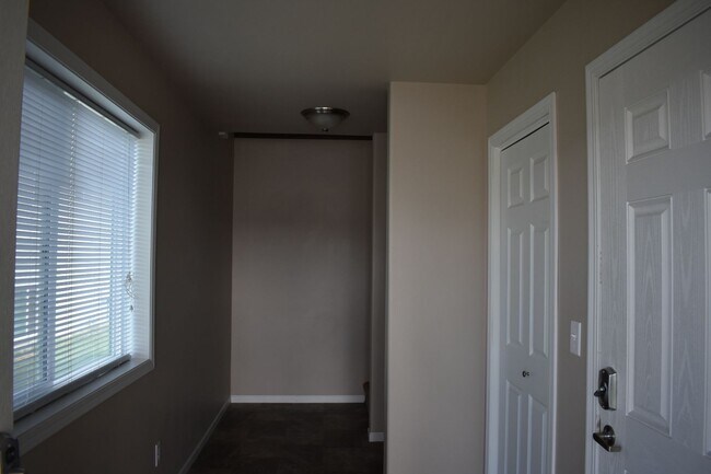 Foto del edificio - 3 Bed 3 Bath Twin Home
