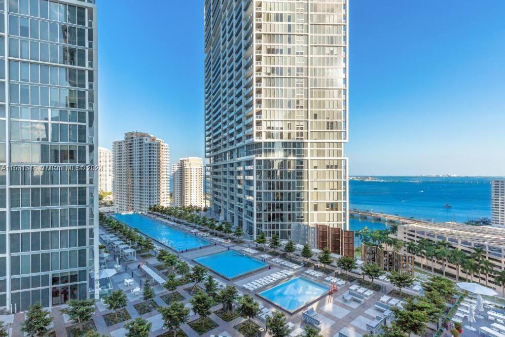 Foto principal - 465 Brickell Ave