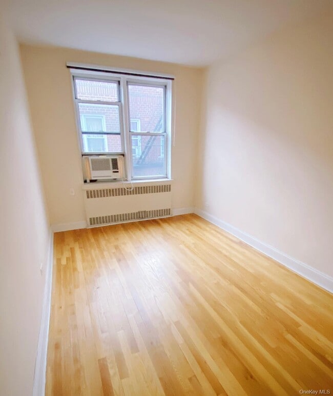 Building Photo - 104-20 68th Dr