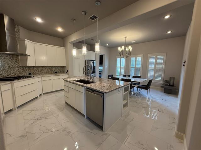 Foto del edificio - 3736 Greenbrier Dr