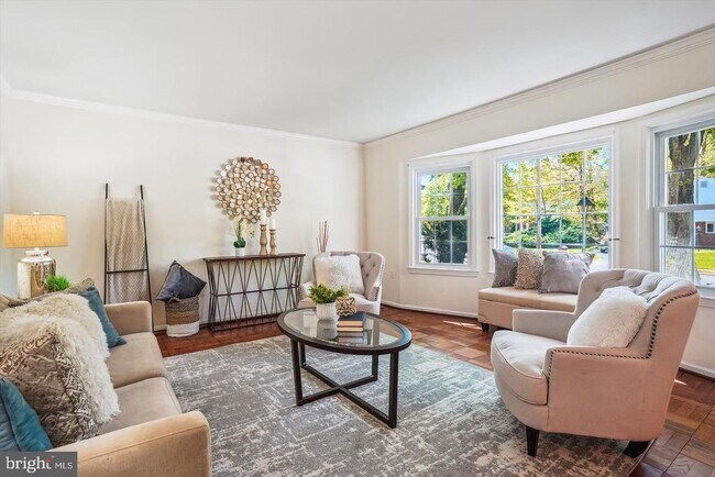 Foto del edificio - 8659 Weir St