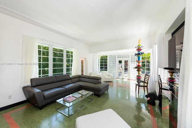 Foto del edificio - 841 19th St
