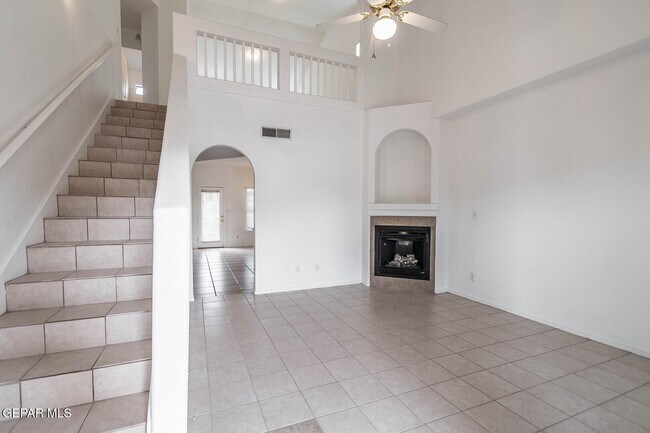 Building Photo - 12458 Paseo Azul Dr