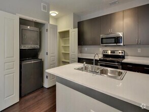 Building Photo - 2822 Rio Grande St