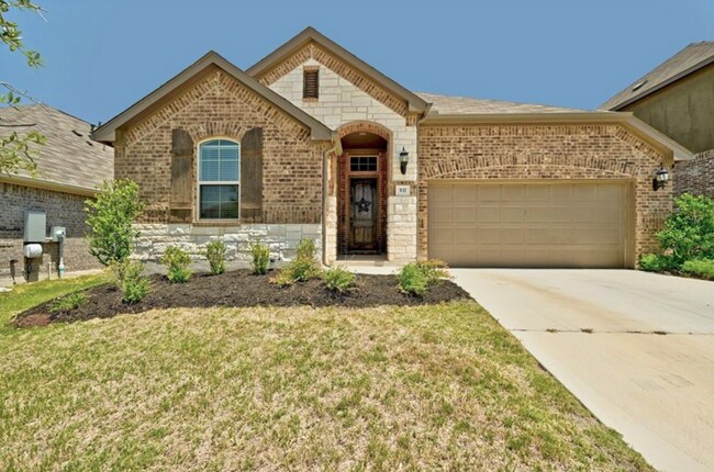 Building Photo - Spacious Sunfield 3 bedroom