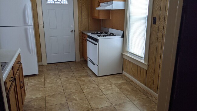 Foto del edificio - 3 Bed/1 Bath Single Family Home