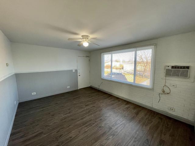 Foto del edificio - 1 bedroom in SCHILLER PARK IL 60176