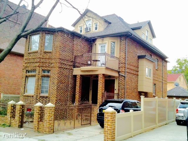 Foto principal - 8430 120th St