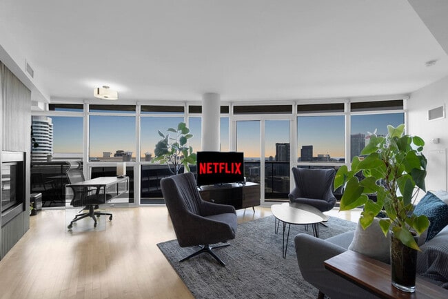 Building Photo - 224 Carlton St.