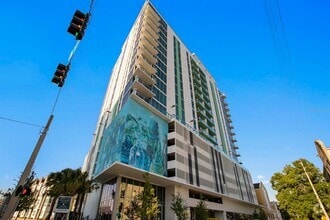 Building Photo - 777 3rd Ave N