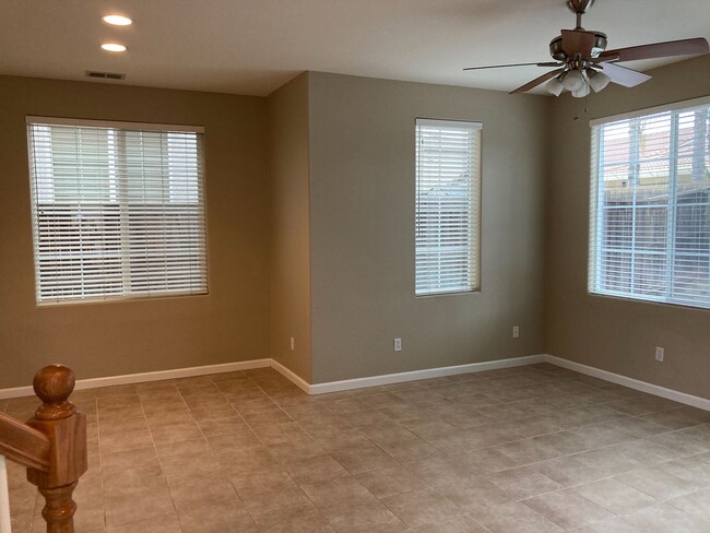 Building Photo - REDUCED Roseville and Ready