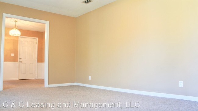 Building Photo - 3 br, 1 bath House - 414 21st Avenue
