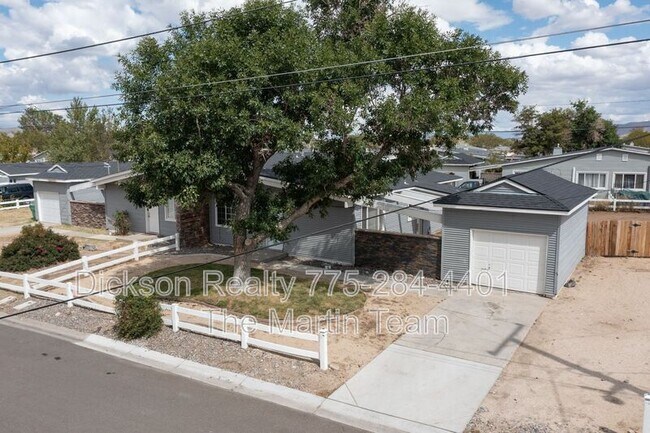 Building Photo - 12100 Himalaya St
