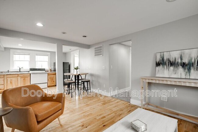 Foto del edificio - 328 Beck Ave