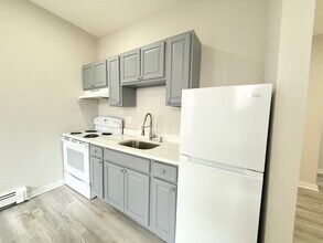 Building Photo - 9 Ruggles St