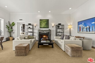 Building Photo - 10108 Empyrean Way