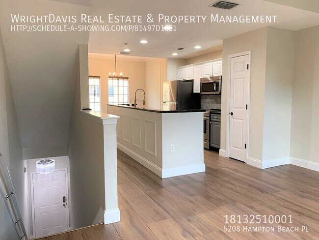 Foto del edificio - 5208 Hampton Beach Pl