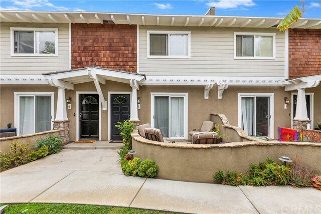 Foto principal - 2550 Elden Ave