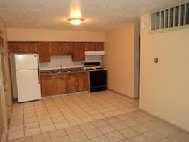 Foto del edificio - 1040 Pleasant Point