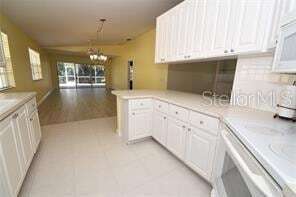 Building Photo - 8004 Camminare Dr