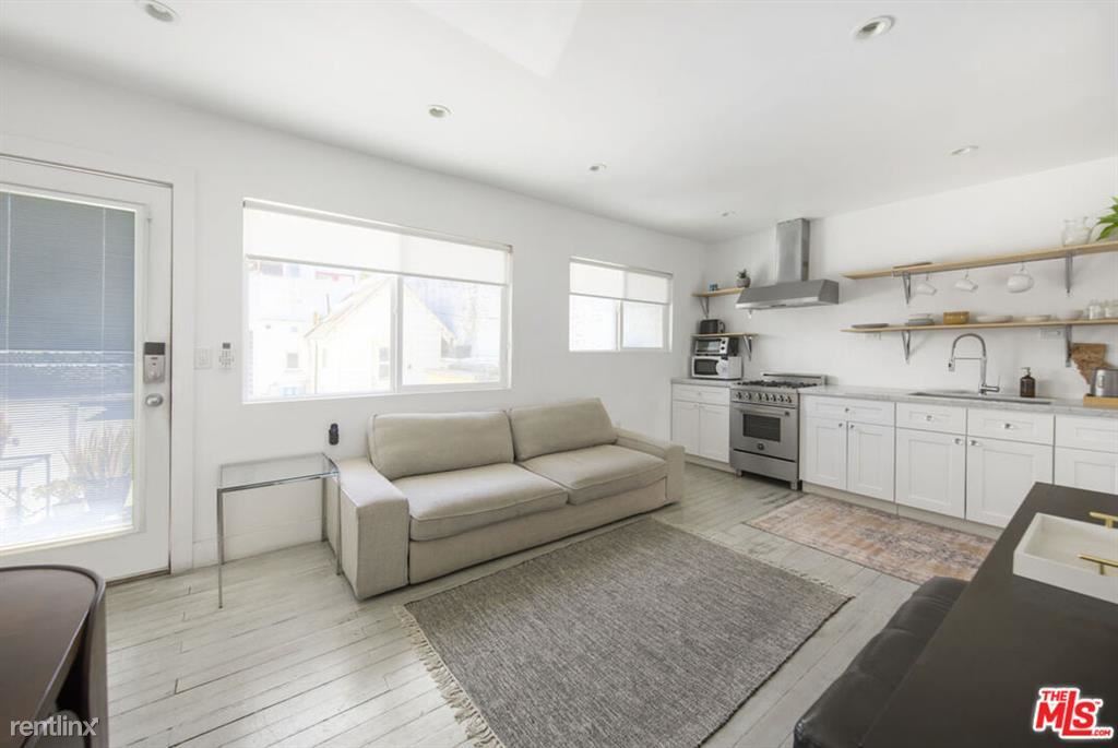 Primary Photo - 2 br, 2 bath House - 1417 Echo Park Ave