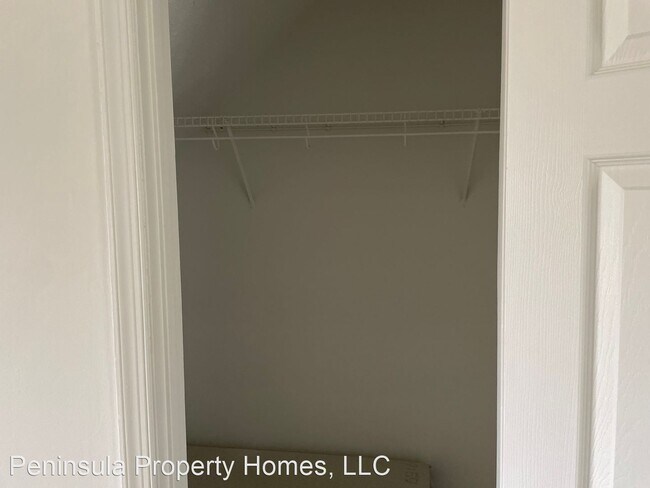 Building Photo - 3 br, 1.5 bath House - 74 Copeland Lane