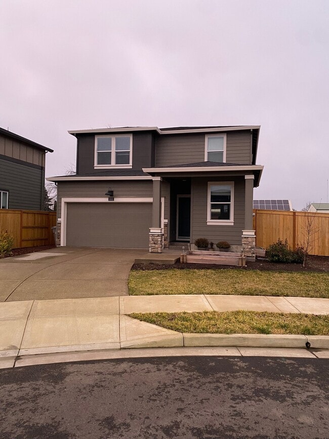 Building Photo - 1332 Elown Ln