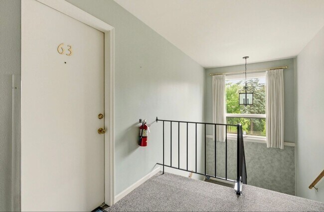 Foto del edificio - 2 Bedroom, 1.5 Bath Condo for Rent!