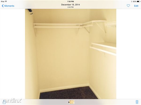Building Photo - 63 Park Cir