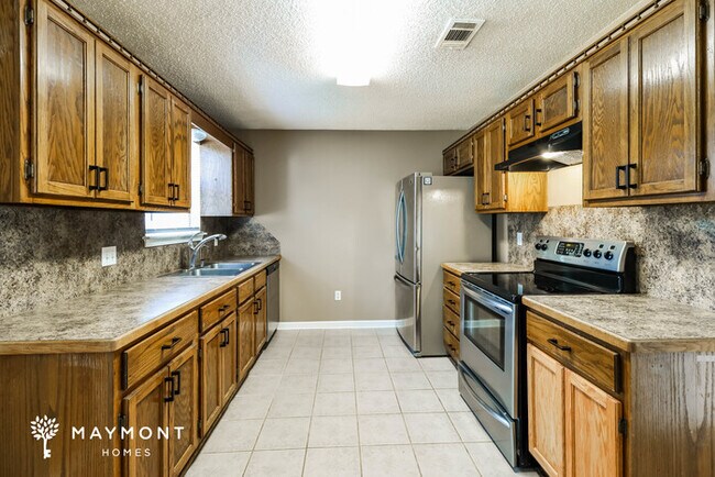 Foto del edificio - 2705 Timbermist Cir