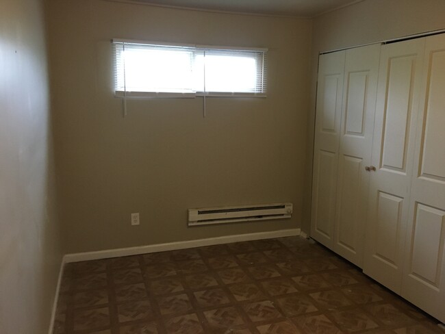 Foto del edificio - 11371 E 7 Mile Rd
