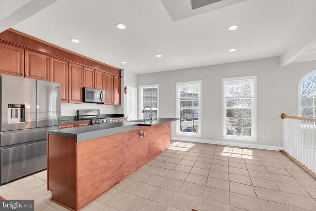 Foto del edificio - 9249 Laurel Ridge Crossing Rd