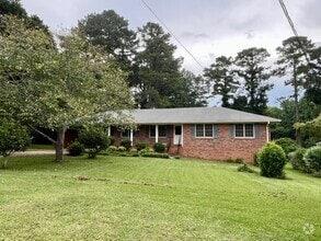 Building Photo - 107 Southside Dr